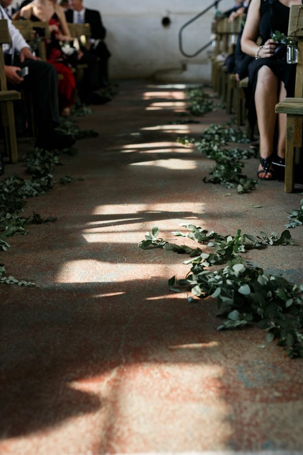 copper-and-rose-gold-wedding-at-the-stone-cellar-10