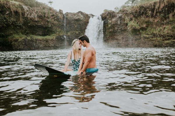 cuties-took-dip-waterfall-hawaii-engagement-photos-16
