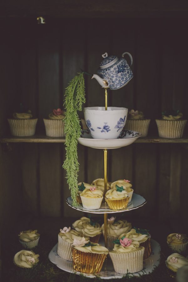 enchanting-midsummer-irish-wedding-at-castle-leslie-45