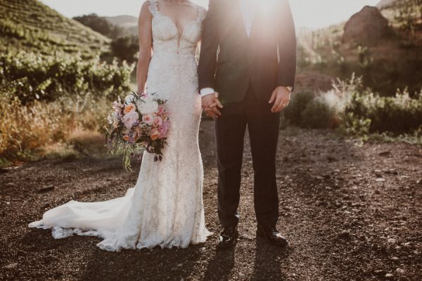 floral-and-feminine-malibu-wedding-at-saddlerock-ranch-27