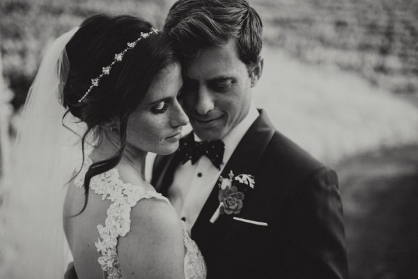 floral-and-feminine-malibu-wedding-at-saddlerock-ranch-32