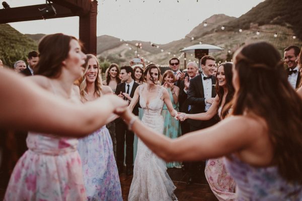 floral-and-feminine-malibu-wedding-at-saddlerock-ranch-47