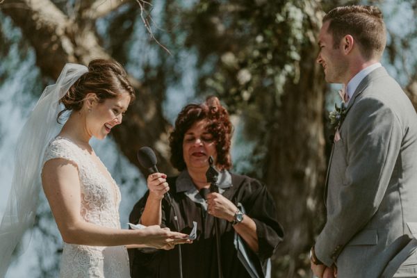 musical-groom-serenaded-bride-emotional-first-look-29