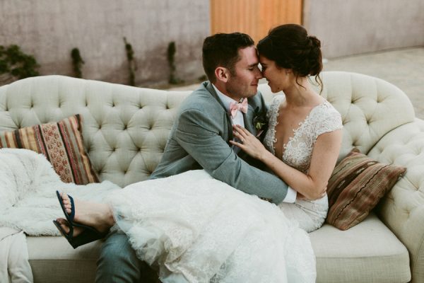 musical-groom-serenaded-bride-emotional-first-look-45