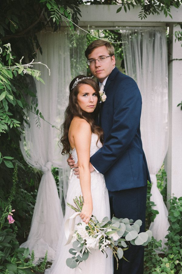 organic-and-ethereal-georgia-wedding-at-sweet-meadow-farms-at-beech-creek-13