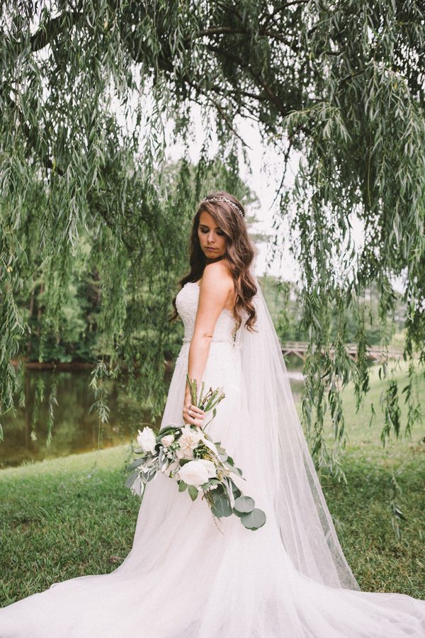 organic-and-ethereal-georgia-wedding-at-sweet-meadow-farms-at-beech-creek-25