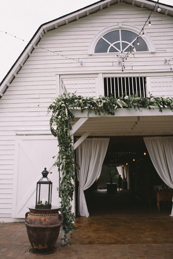 organic-and-ethereal-georgia-wedding-at-sweet-meadow-farms-at-beech-creek-28