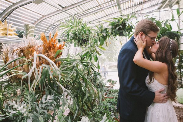 organic-and-ethereal-georgia-wedding-at-sweet-meadow-farms-at-beech-creek-8