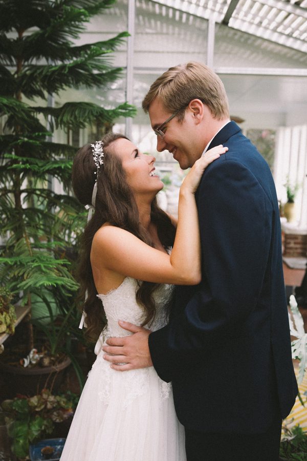 organic-and-ethereal-georgia-wedding-at-sweet-meadow-farms-at-beech-creek-9