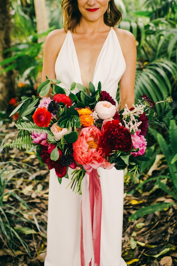 stylish-and-colorful-california-wedding-at-the-san-diego-botanic-gardens-34