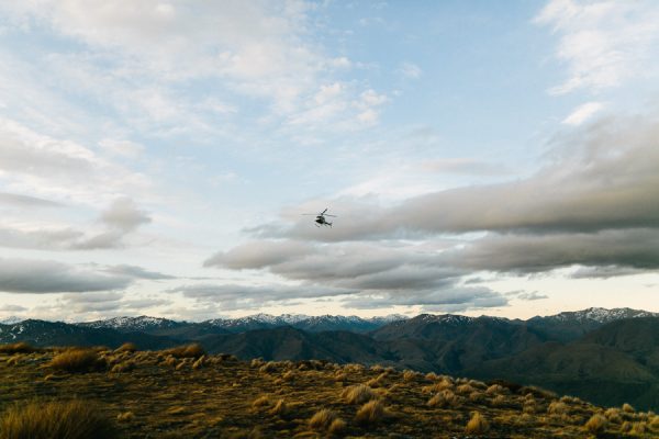 the-epic-new-zealand-heli-wedding-of-this-couples-dreams-21