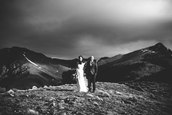 the-epic-new-zealand-heli-wedding-of-this-couples-dreams-34