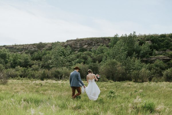 the-groom-style-is-on-point-in-this-wedding-at-the-cochrane-ranchehouse-25