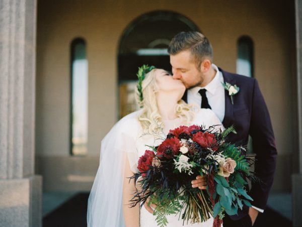 these-utah-newlyweds-made-a-pit-stop-at-in-n-out-before-their-reception-13