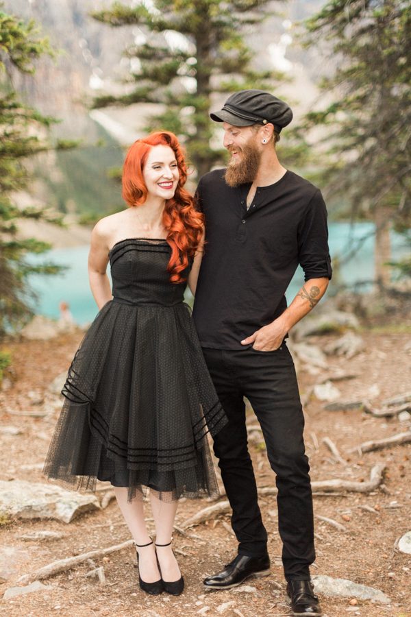this-couples-edgy-glam-style-gave-the-beauty-at-moraine-lake-a-run-for-its-money-17