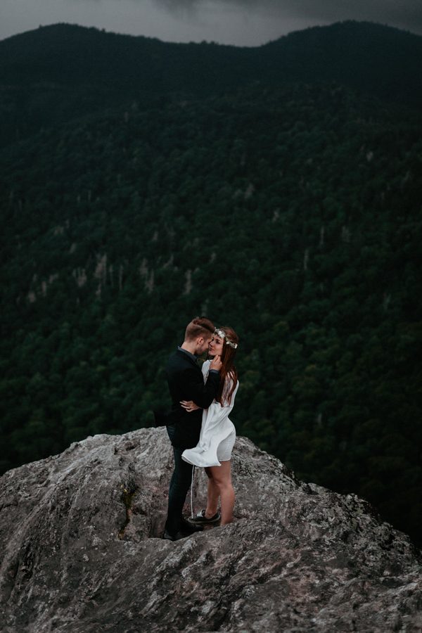 this-epic-blue-ridge-parkway-engagement-will-take-your-breath-away-32