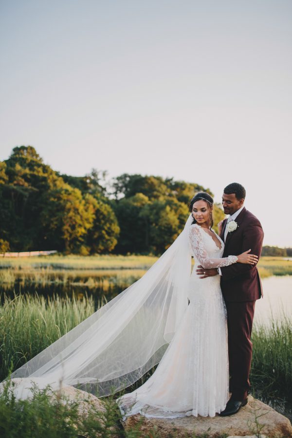 this-three-village-inn-wedding-on-long-island-feels-like-a-destination-wedding-at-home-32