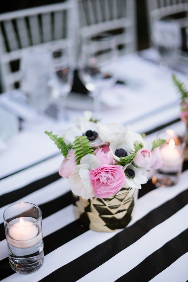 whimsical-black-white-palm-springs-wedding-avalon-hotel-60