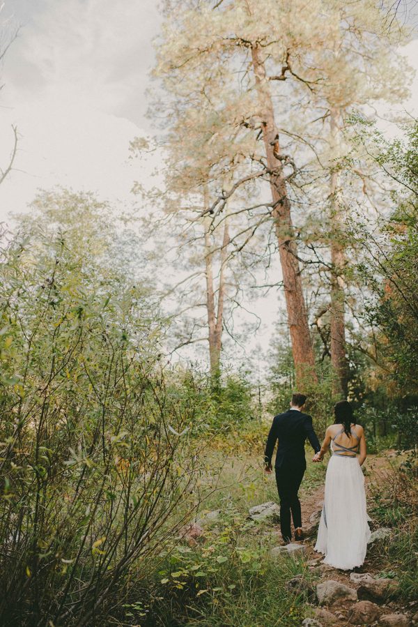 youd-never-guess-alternative-campground-wedding-took-place-arizona-15