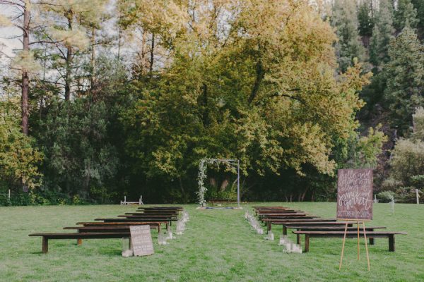 youd-never-guess-alternative-campground-wedding-took-place-arizona-18