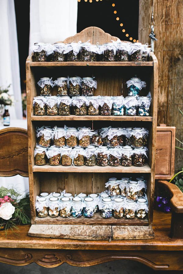 cozy-diy-british-columbia-wedding-in-shades-of-blue-bake-photography-10