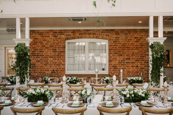 Elegant Green and White Queensland Wedding at Gabbinbar Homestead Edwina Robertson-19