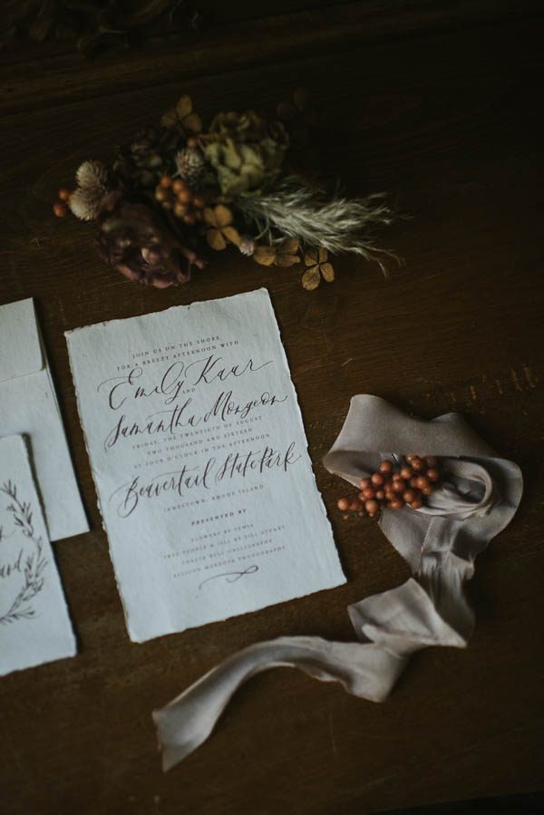 this-beachy-bridal-inspiration-has-a-moody-romantic-twist-allison-markova-photography-46