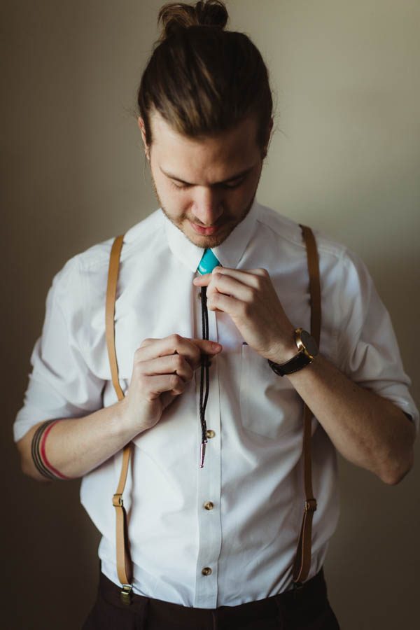 vintage-inspired-sedona-elopement-at-yavapai-point-overlooking-bell-rock-andy-roberts-photography-5