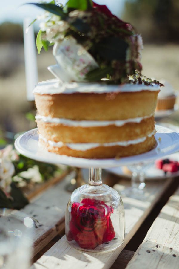 vintage-inspired-sedona-elopement-at-yavapai-point-overlooking-bell-rock-andy-roberts-photography-50