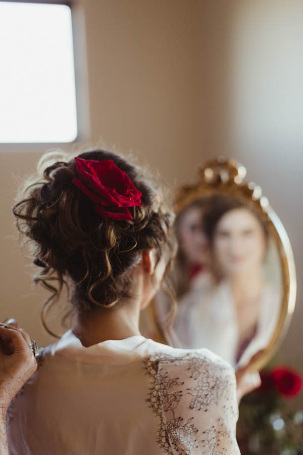 vintage-inspired-sedona-elopement-at-yavapai-point-overlooking-bell-rock-andy-roberts-photography-7