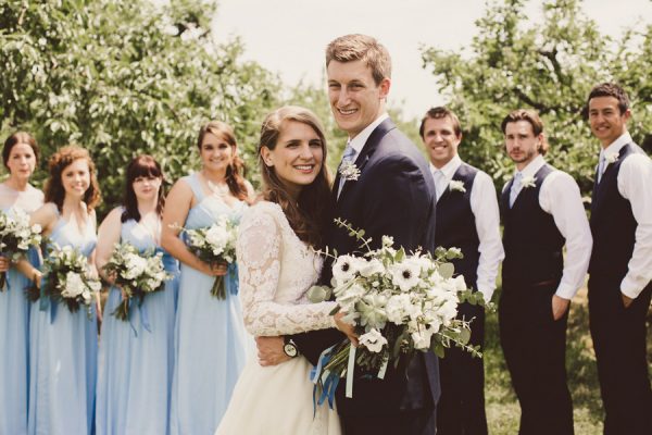 baby-blue-michigan-wedding-on-an-apple-orchard-10