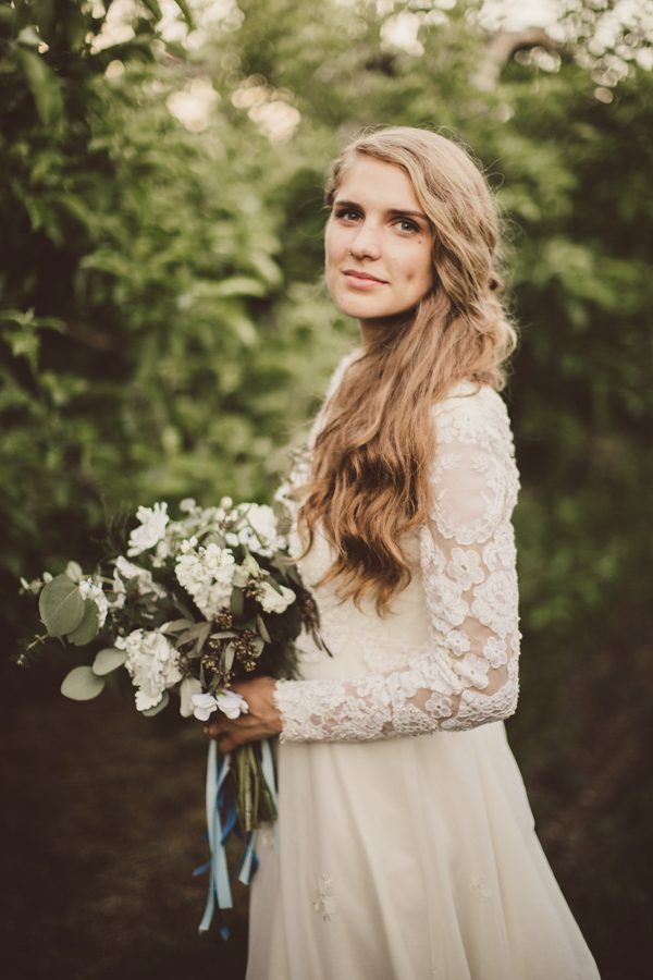 Baby Blue Michigan Wedding on an Apple Orchard | Junebug Weddings