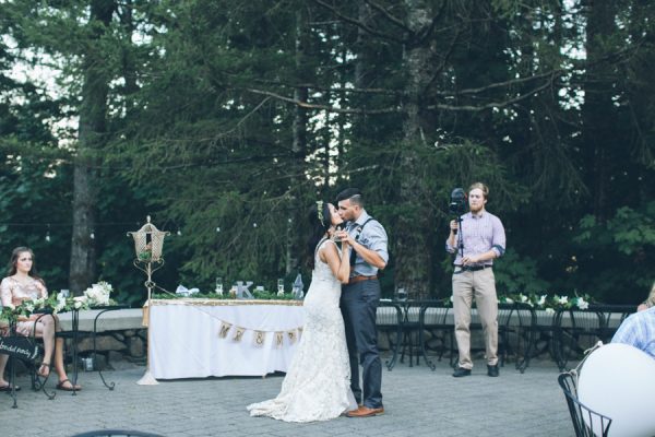 charming-pnw-wedding-anderson-lodge-32