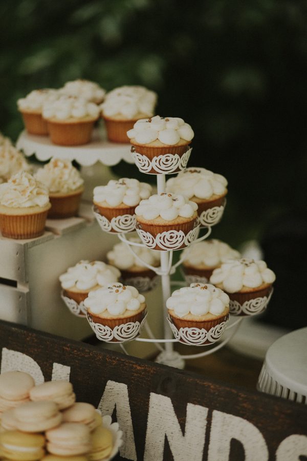 cozy-mount-rainier-wedding-at-the-wellspring-spa-34