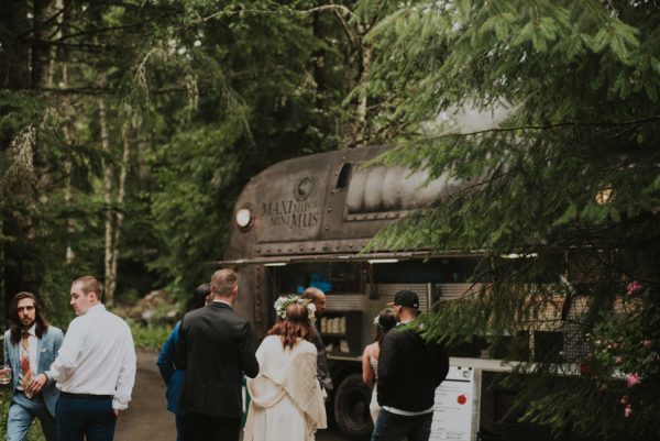 cozy-mount-rainier-wedding-at-the-wellspring-spa-37