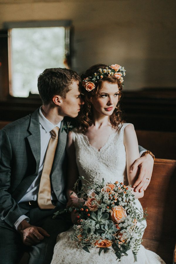 dreamy-coral-and-mint-missouri-wedding-in-the-woods-23