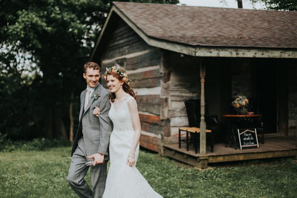 dreamy-coral-and-mint-missouri-wedding-in-the-woods-27