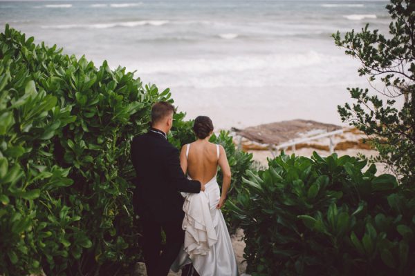 elegant-tulum-destination-wedding-in-black-white-19-2