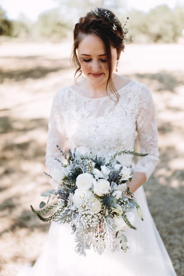 Heartfelt Wedding at Home in the California Countryside | Junebug Weddings