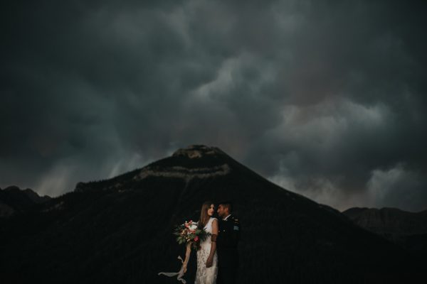 jaw-dropping-stormy-anniversary-shoot-mount-crandell-13