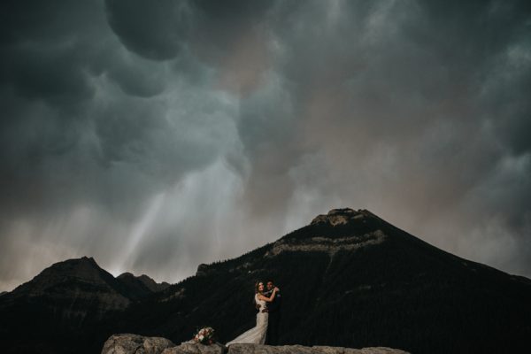jaw-dropping-stormy-anniversary-shoot-mount-crandell-17