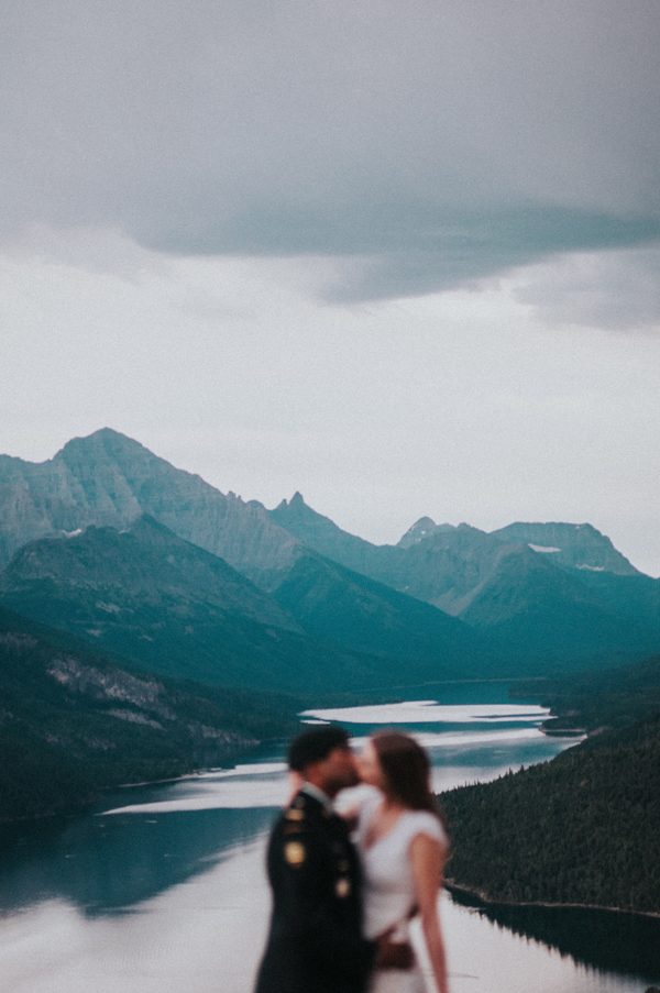 jaw-dropping-stormy-anniversary-shoot-mount-crandell-24