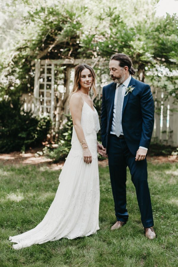 relaxed-boho-north-carolina-wedding-at-rock-quarry-farm-12