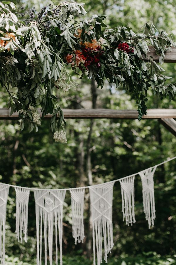 relaxed-boho-north-carolina-wedding-at-rock-quarry-farm-20