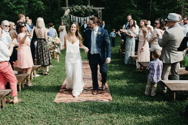 relaxed-boho-north-carolina-wedding-at-rock-quarry-farm-29