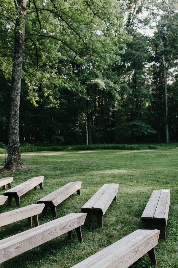 relaxed-boho-north-carolina-wedding-at-rock-quarry-farm-44