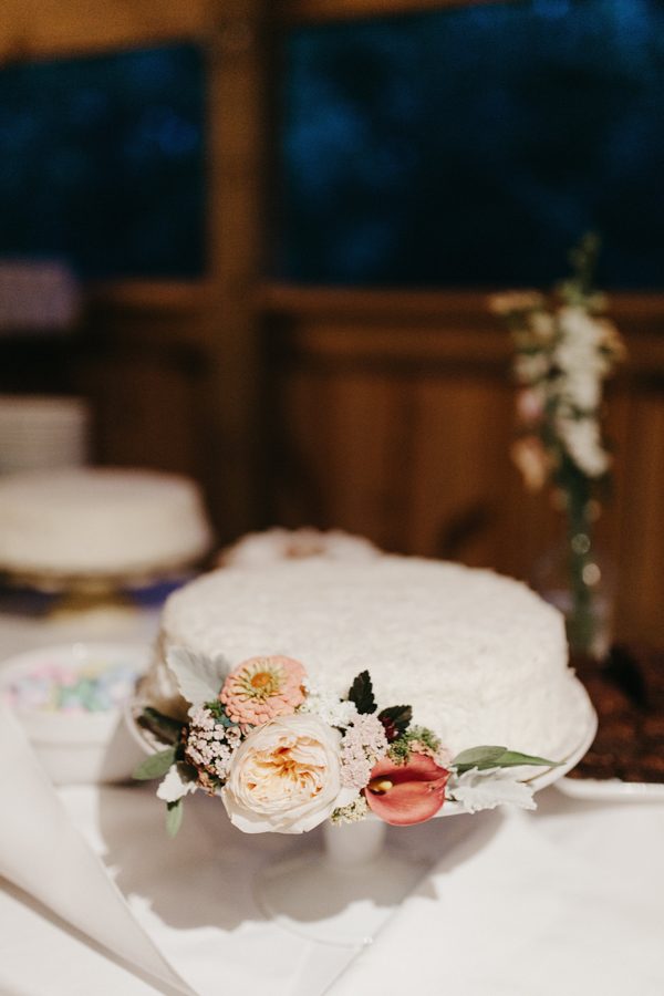 relaxed-boho-north-carolina-wedding-at-rock-quarry-farm-51