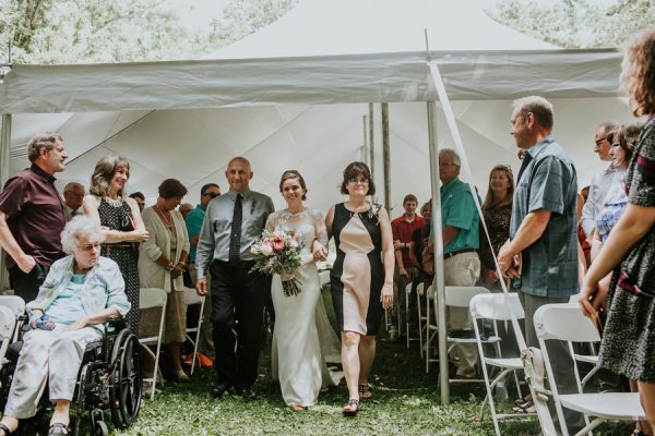 this-couple-made-their-own-traditions-in-their-whitewater-state-park-wedding-1