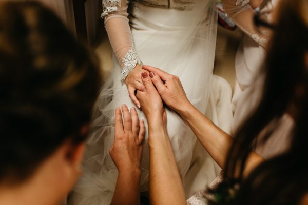 this-couple-made-their-own-traditions-in-their-whitewater-state-park-wedding-31