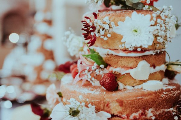 this-couple-said-i-do-in-a-big-way-at-their-leeds-wedding-31